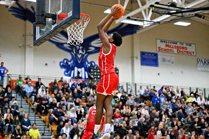 Columbus Lake Oswego boys basketball Les Schwab Invitational December 27 2023 Leon Neuschwander 40